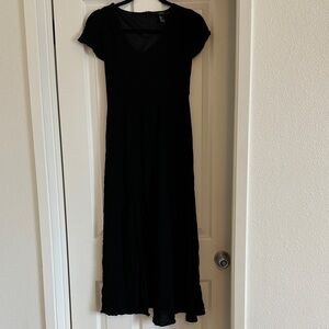 Forever 21 Elegant Black Maxi Dress